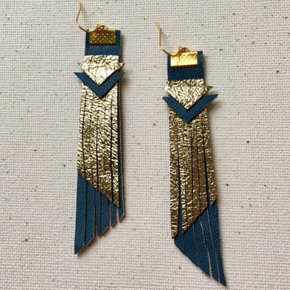 Artisan Handmade Metallic Gold And Green Leather Fringe Western Earrings - Picture 1 of 3